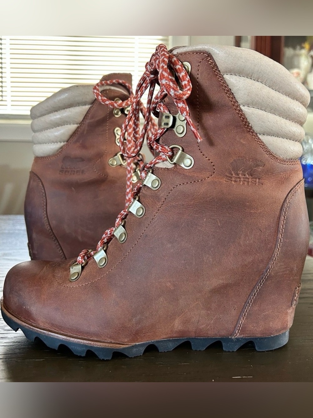 Sorel Conquest Women's Leather Brown Wedge Heeled Boots